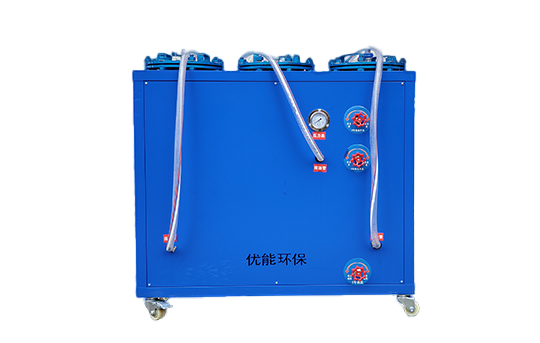 1629790830299501.jpg 這是力馬威潤滑油過濾設(shè)備003.jpg